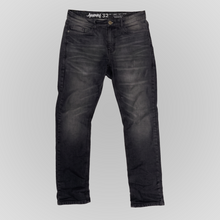 05 Jean — Washed Black